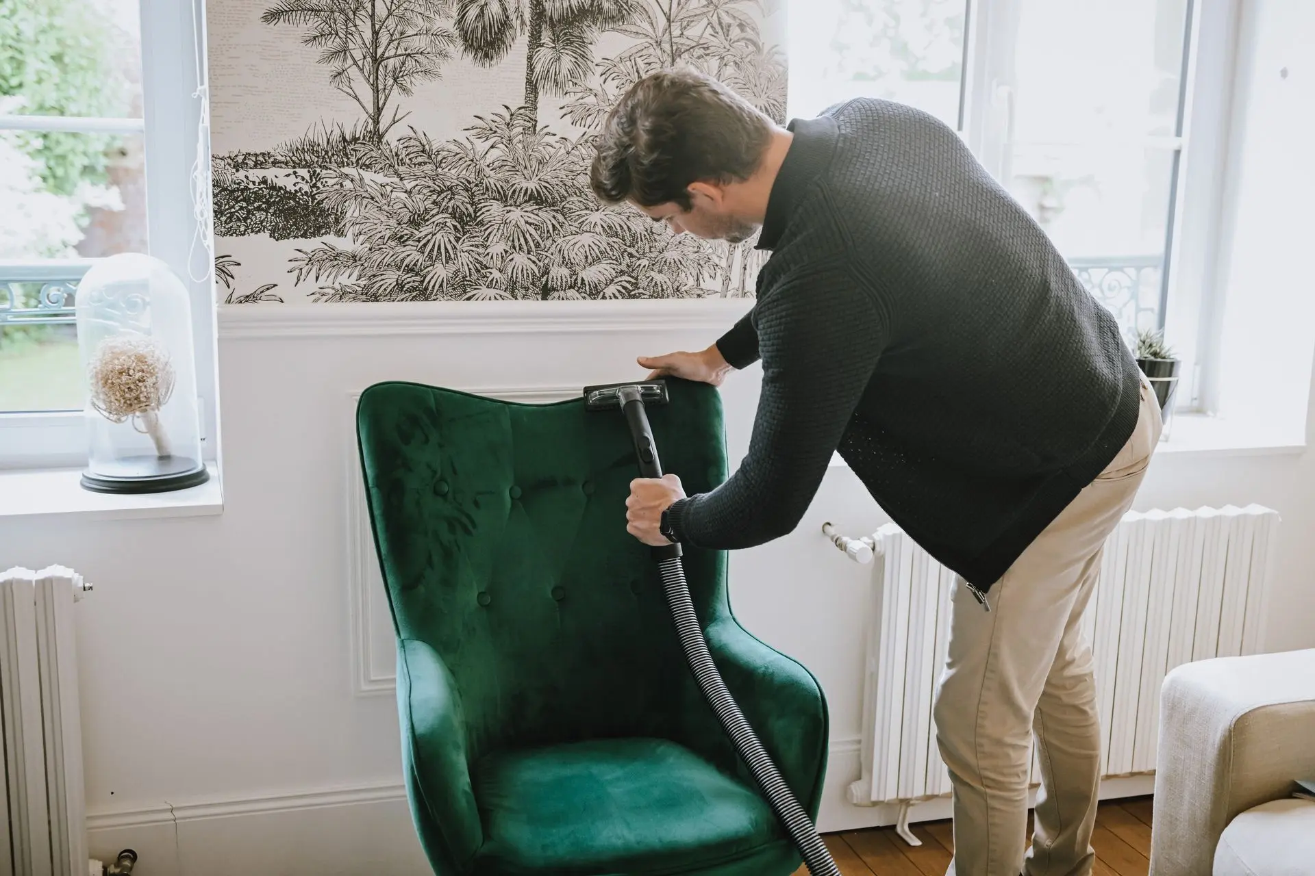 Nettoyage canapé avec aspirateur Vivenso Touch